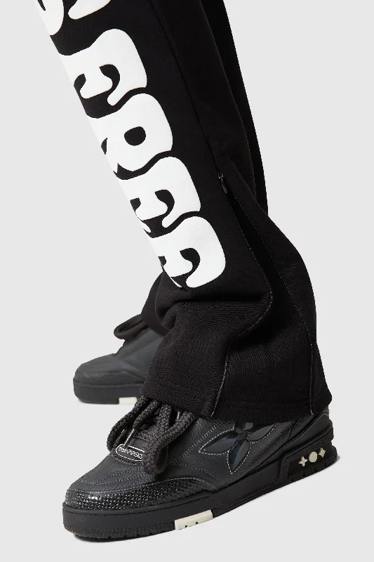 dream-is-free-flared-jogger-black