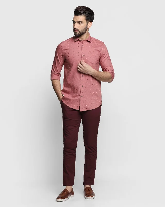 solid-casual-khakis-in-wine-b-91-lab