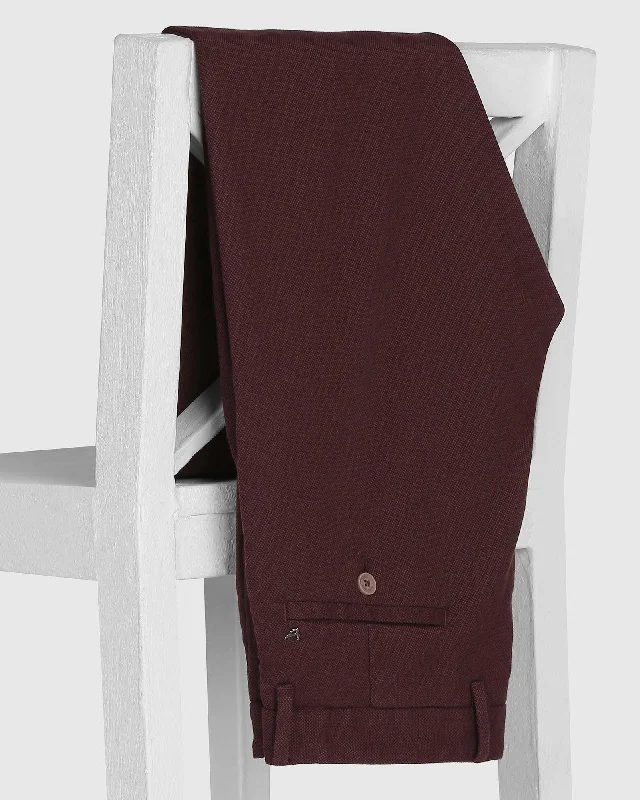 textured-casual-khakis-in-wine-b-91-gama